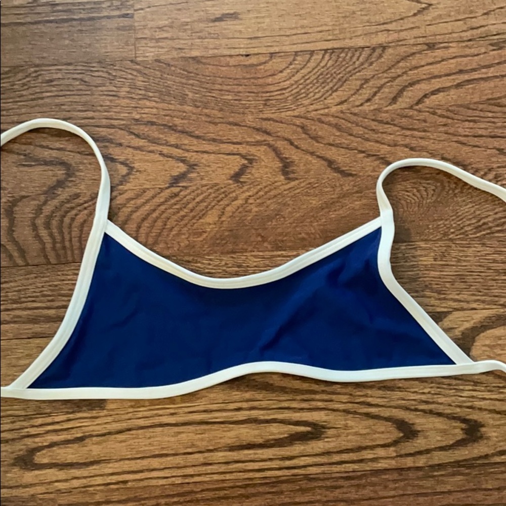 Billabong swim top